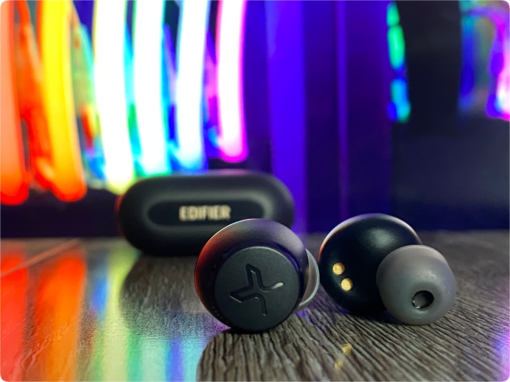 Full review of the Edifier X3 Wireless Earbuds for Apple iPhone. {Tech} for Travel. https://techfortravel.co.uk