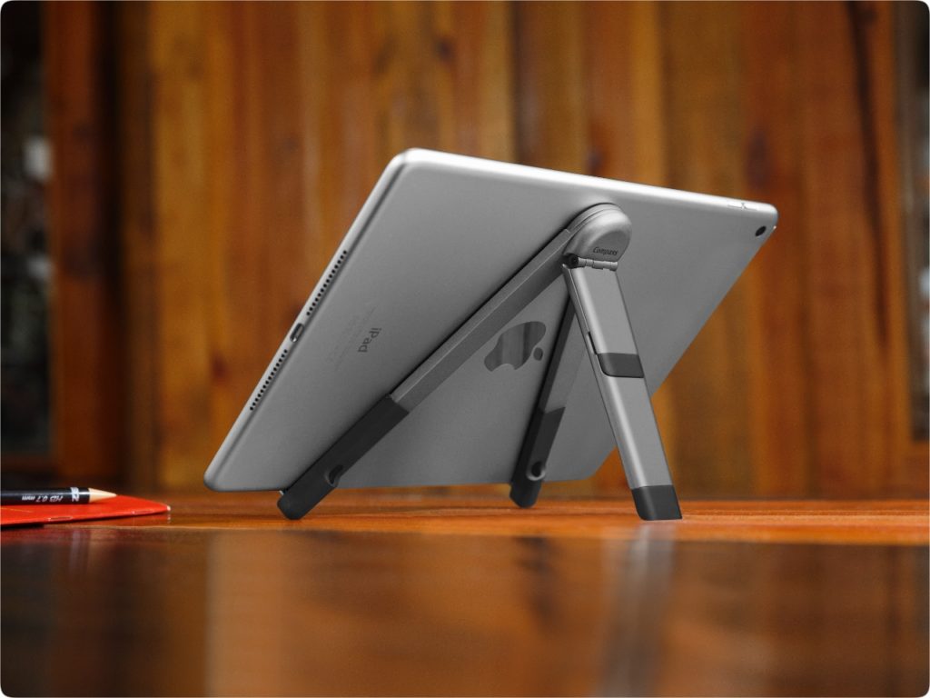 Apple iPad desk stand, Twelve South Compass Pro in desktop mode. {Tech} for Travel. https://techfortravel.co.uk