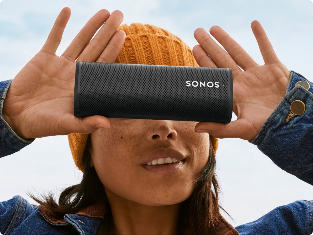 Sonos Roam portable speaker for travel. Best Travel Gadgets 2021. {Tech} for Travel. https://techfortravel.co.uk