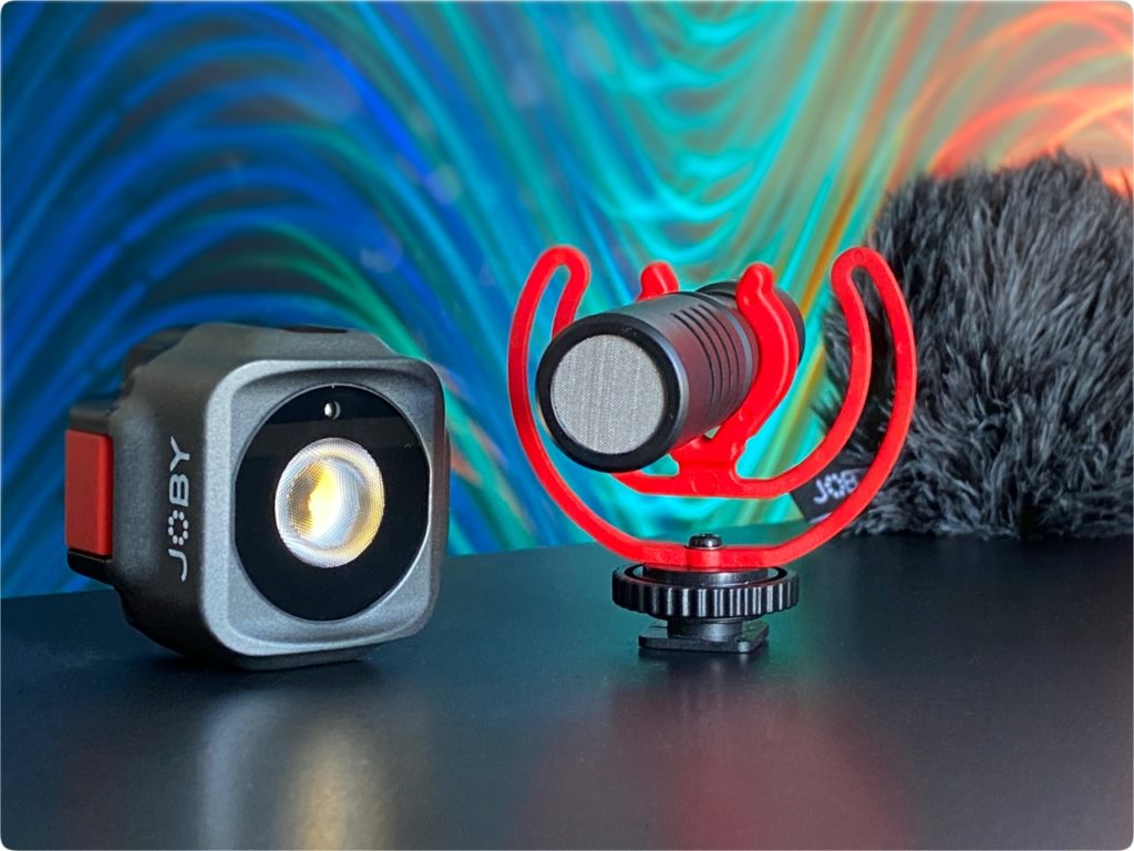 Wavo Mobile microphone with windshield for better audio on smartphone videos. {Tech} for Travel. https://techfortravel.co.uk