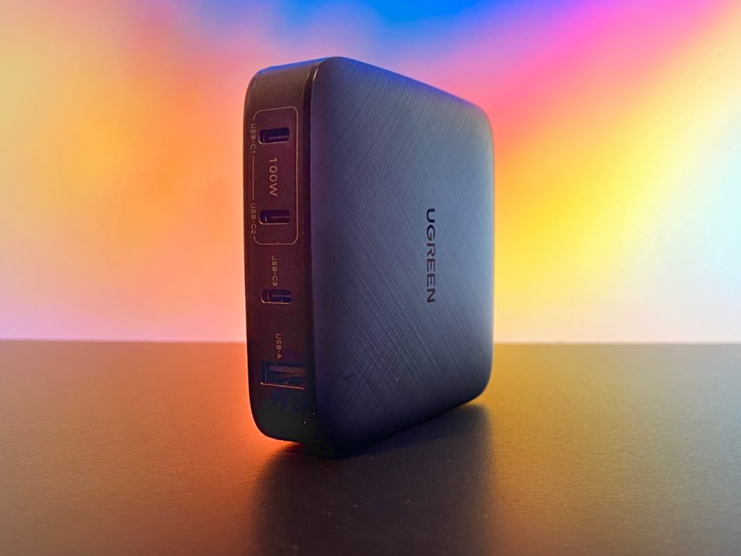 The 12 Best Travel Gadgets 2022 // Upgrade your Travel