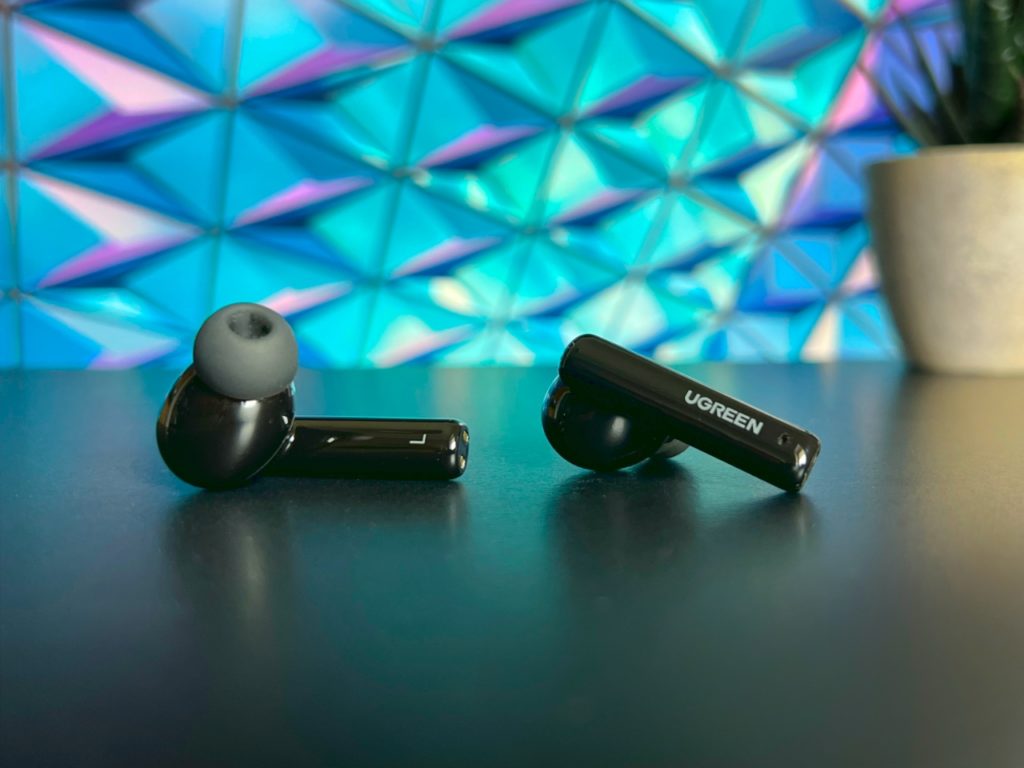 New UGREEN HiTunes T3 earbuds review and specifications. {Tech} for Travel. https://techfortravel.co.uk
