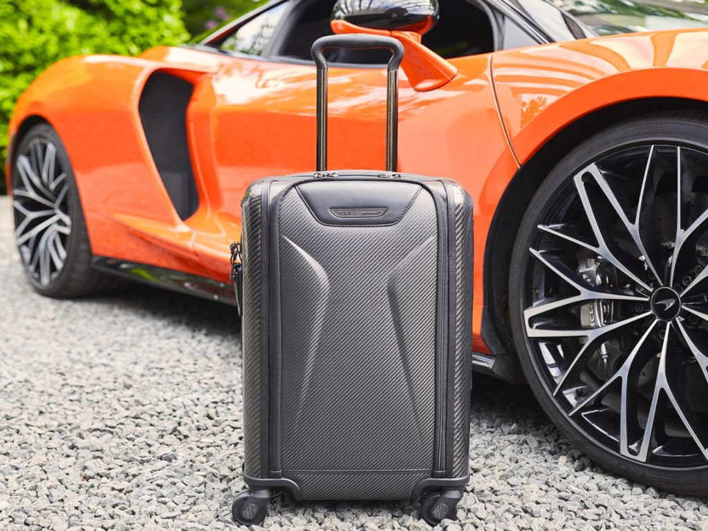 TUMI McLaren 2022 Luggage Collection including the Aero International 4 wheel spinner carry on.  {Tech} for Travel.  https://techfortravel.co.uk