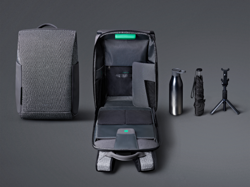 Anti theft backpack Korin SnapPack backpack on Kickstarter.  {tech} for Travel.  https://techfortravel.co.uk
