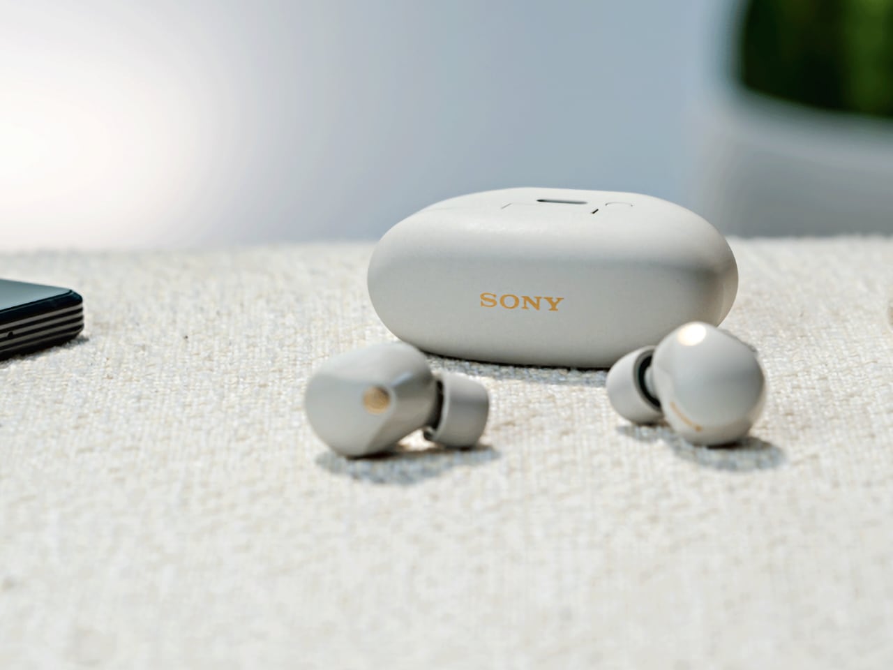  Sony WF-1000XM3 Wireless Noise Cancelling Headphones (Platinum  Silver) : Electronics