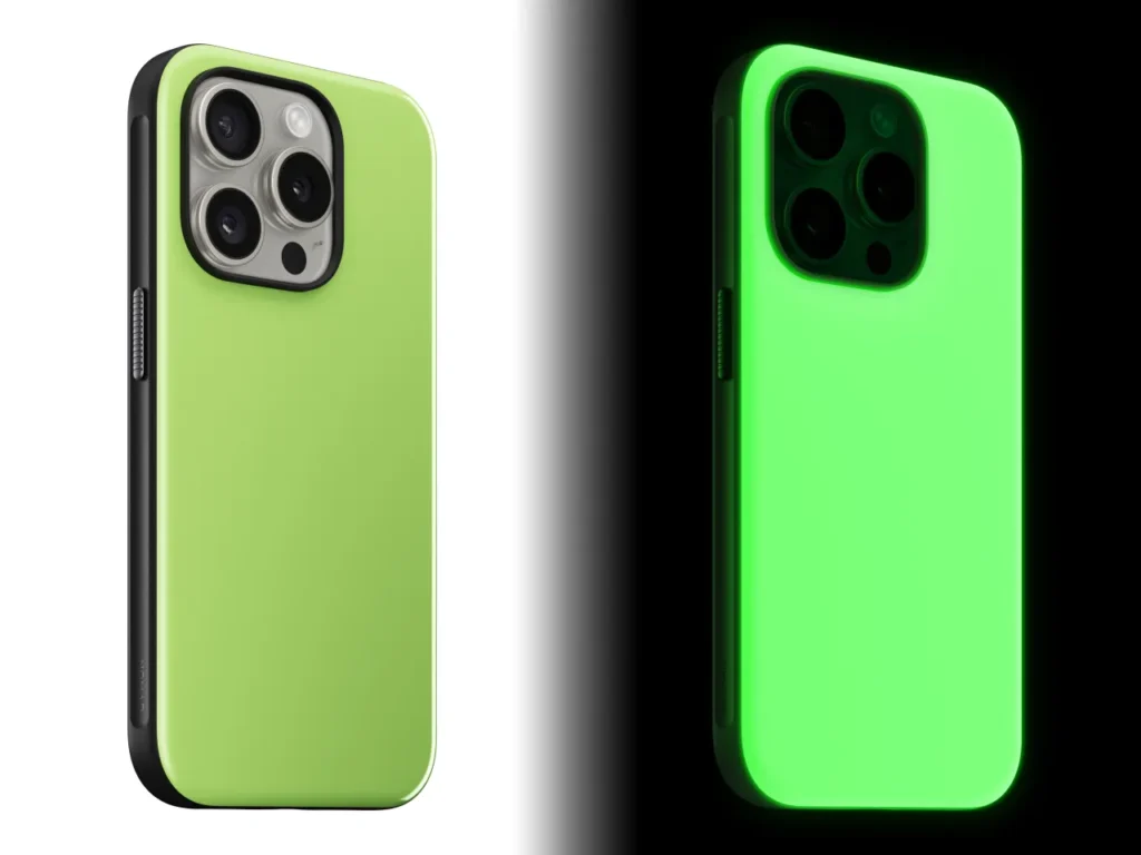 a green and black cell phone case. Nomad Goods Glow 2.0.  {Tech} for Travel. https://techfortravel.co.uk
