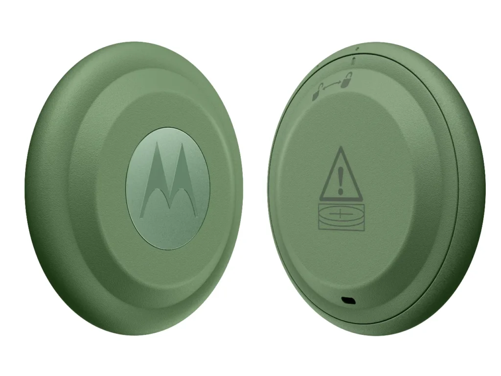 a close up of a device. Moto Tag,  {Tech} for Travel. https://techfortravel.co.uk