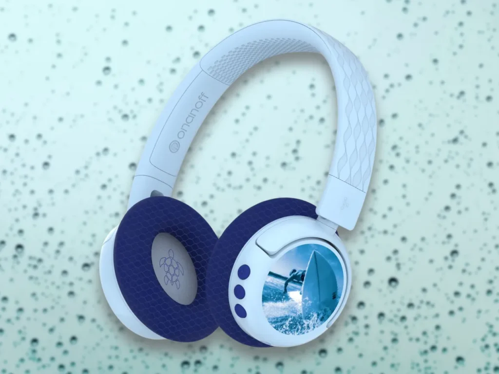 CES 2025 News. ONANOFF BuddyPhones EcoBUddy headphones.  {Tech} for Travel. https://techfortravel.co.uk