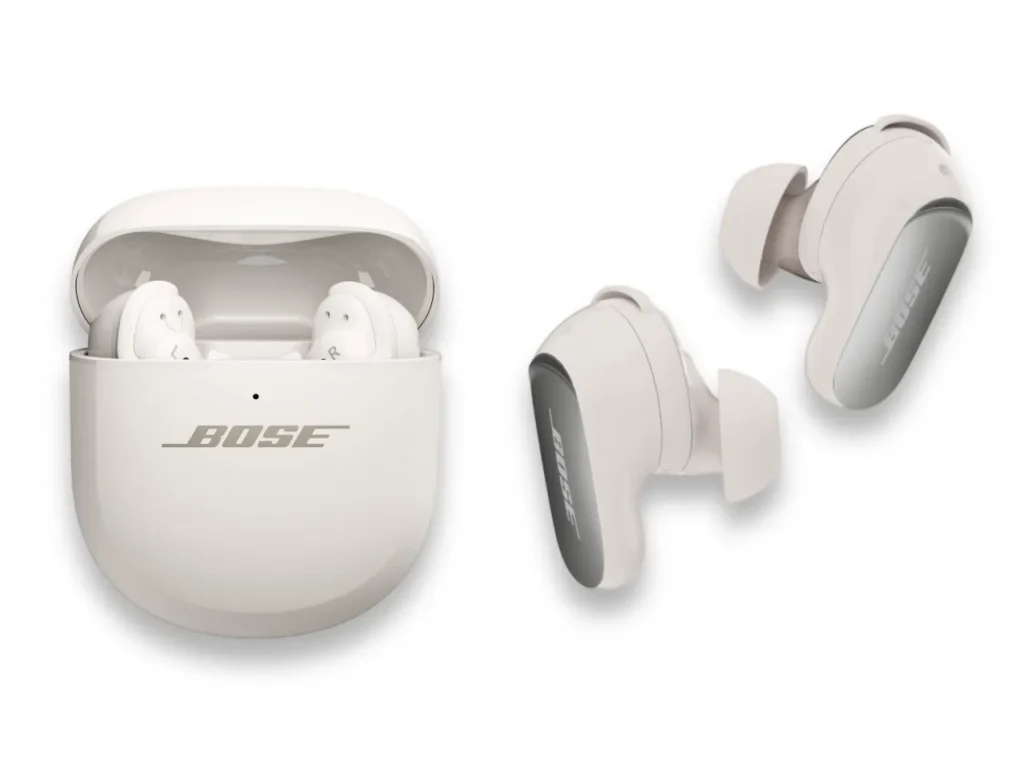 QuietComfort Ultra Earbuds 2nd Gen White Smoke – {Tech} for Travel a white wireless earbuds with its case open. Bose QuietComfort Ultra Earbuds 2nd Gen. {Tech} for Travel. https://techfortravel.co.uk