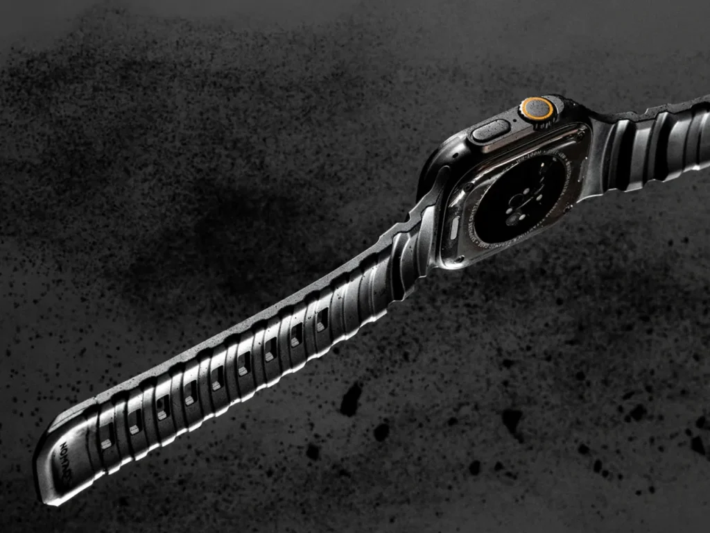 a close up of a watch. Nomad Rocky Point Band.  {Tech} for Travel. https://techfortravel.co.uk