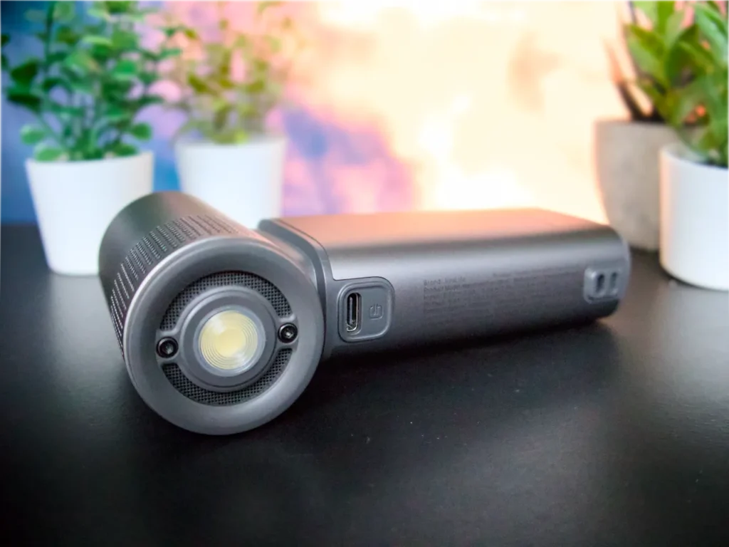 a close up of a device. Jisulife Ultra2 Portable Fan Review. {Tech} for Travel. https://techfortravel.co.uk