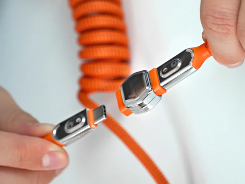 Rolling Square inCharge Life Connector – {Tech} for Travel a pair of hands holding a cable. Rolling Square inCharge Life. {Tech} for Travel. https://techfortravel.co.uk