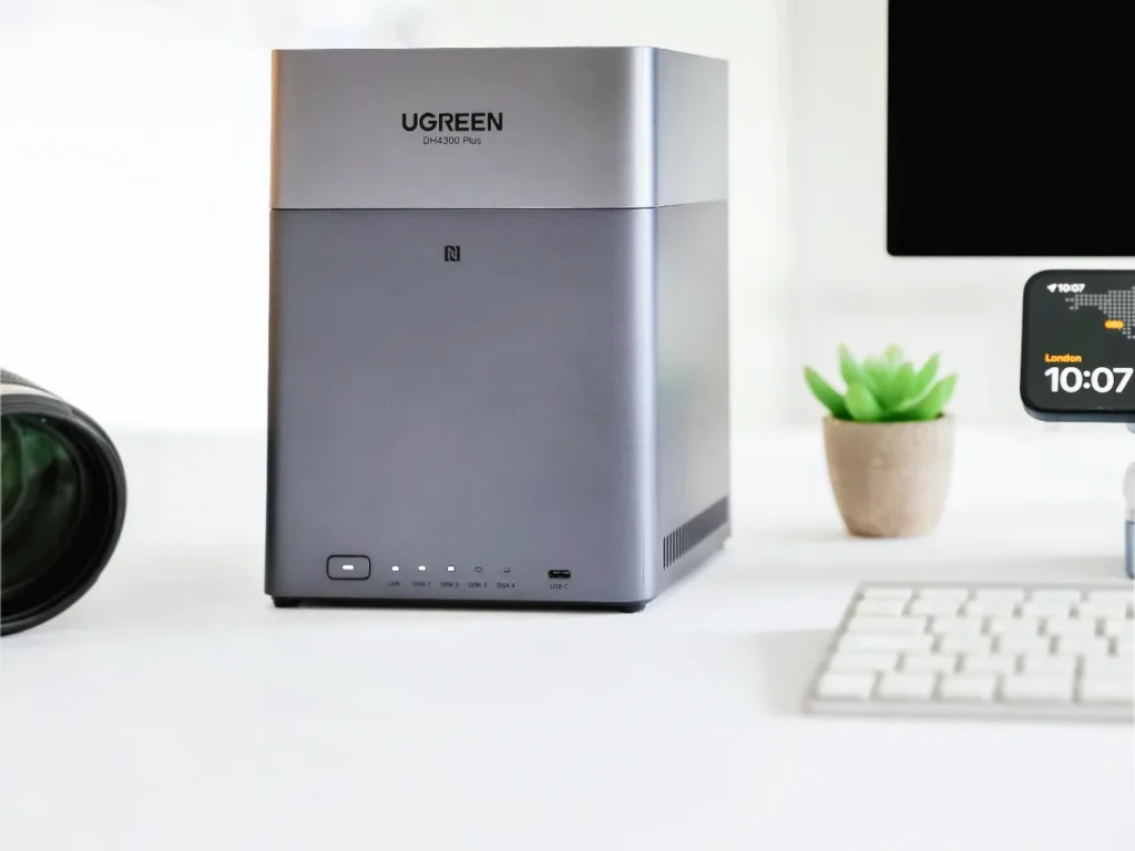 UGREEN DH4300 Plus Profile – {Tech} for Travel a computer on a desk. UGREEN NASync DH4300 Plus Review. {Tech} for Travel. https://techfortravel.co.uk