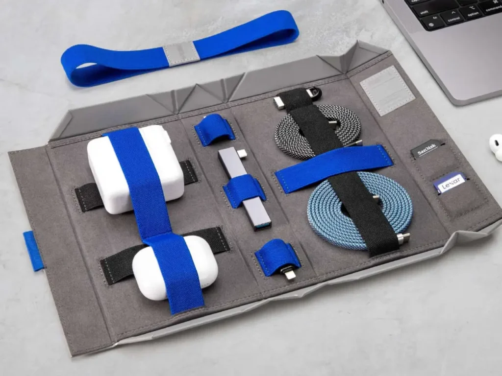 Function101 BentoPack – {Tech} for Travel a laptop with a set of cables and cords. best travel gifts for Christmas 2025. {Tech} for Travel. https://techfortravel.co.uk