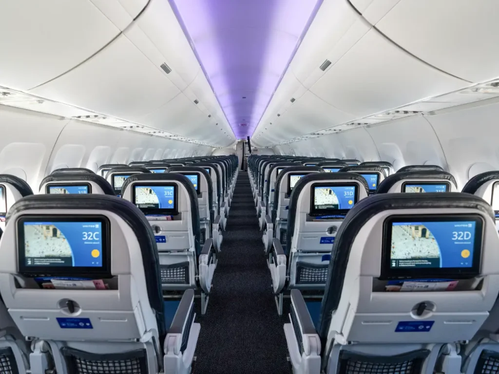 rows of seats in an airplane. United Airlines Starlink Wi-Fi launch 2025. {Tech} for Travel. https://techfortravel.co.uk