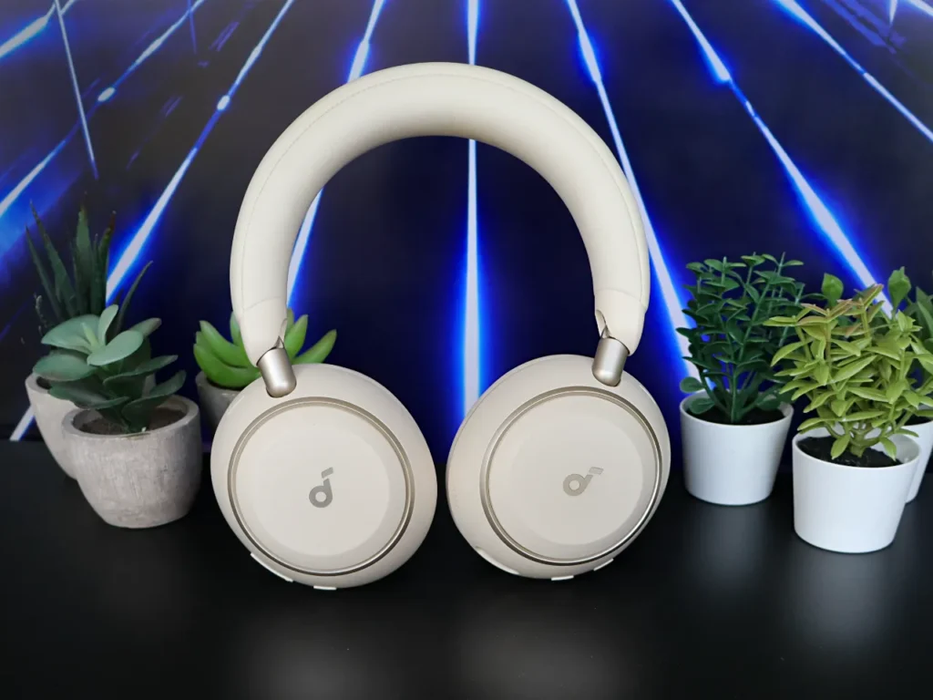 Soundcore Space 2 review. {Tech} for Travel. https://techfortravel.co.uk