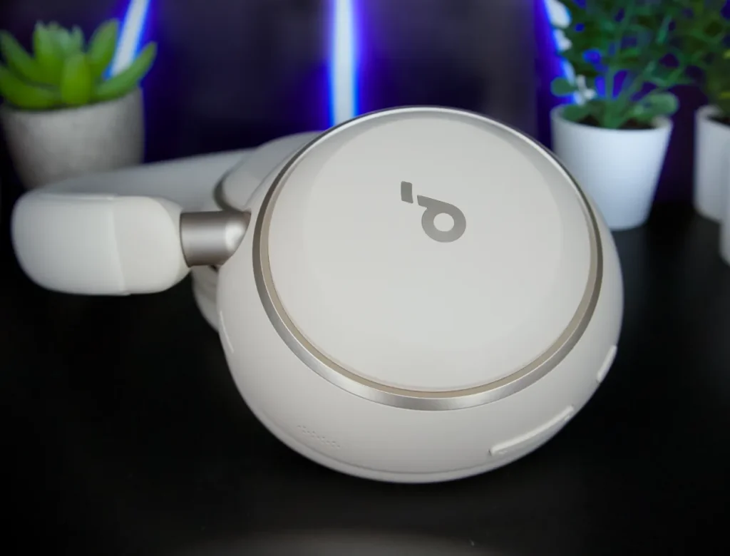 Soundcore Space 2 review. {Tech} for Travel. https://techfortravel.co.uk